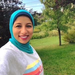 Meet your Posher, Dina